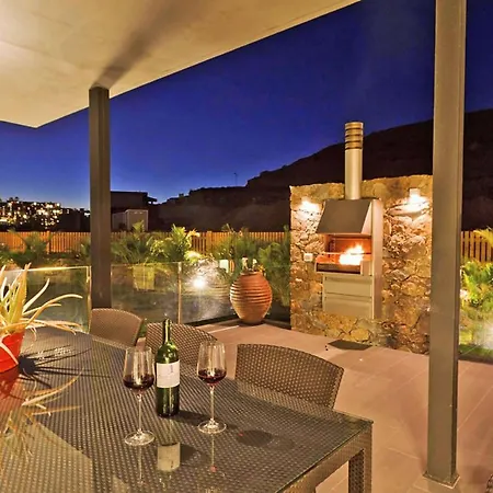 Salobre La Calma 度假居 *